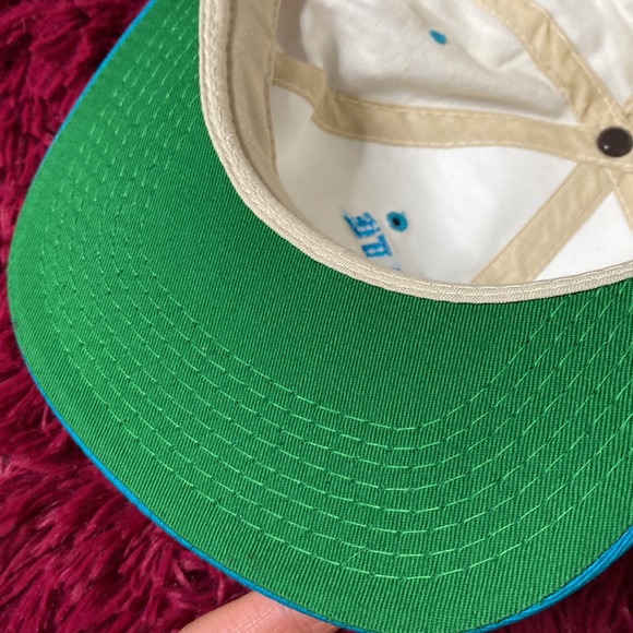 Vintage Charlotte Hornets basketball hat - Picture 5 of 15